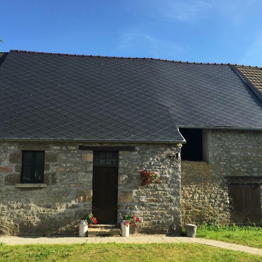No 3 Route De Lingramiere Bed & Breakfast La Ferte-Mace Екстериор снимка