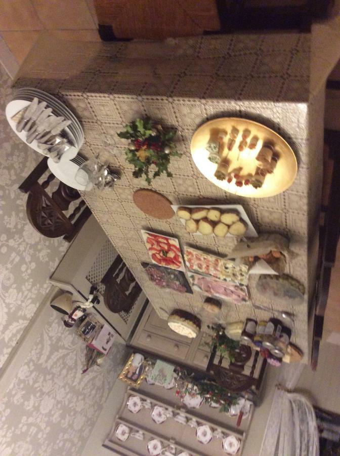 No 3 Route De Lingramiere Bed & Breakfast La Ferte-Mace Екстериор снимка